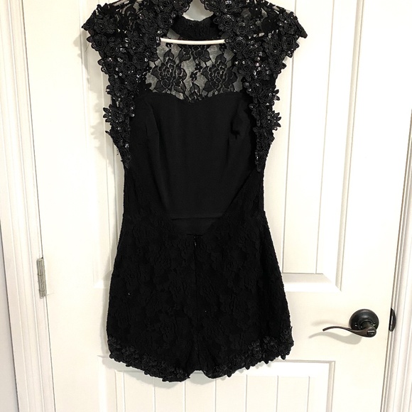 Sequin and Lace Backless Romper - Picture 4 of 4